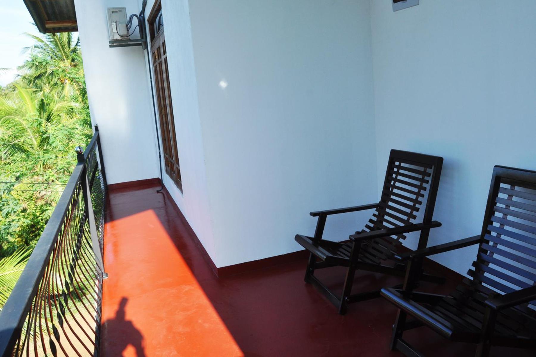 ホテル Coconut Garden House ウダワラウェ エクステリア 写真
